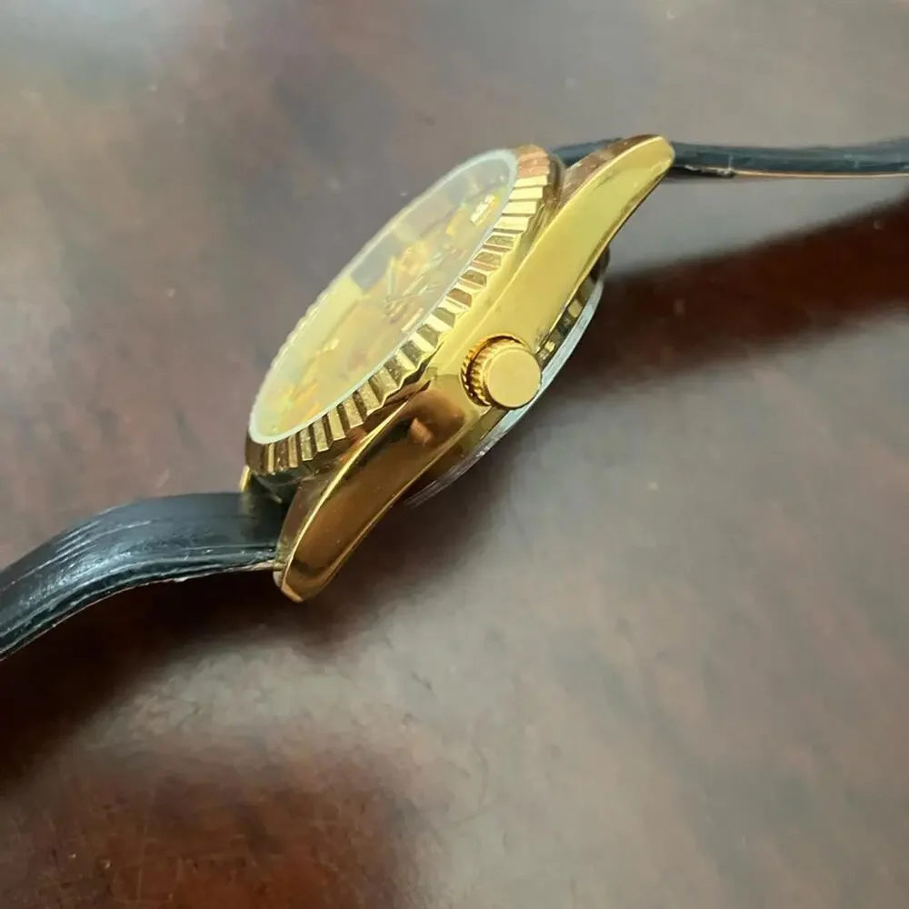 Citizen Gold Watch‎ with Black Leather Strap 36mm Vintage Rare